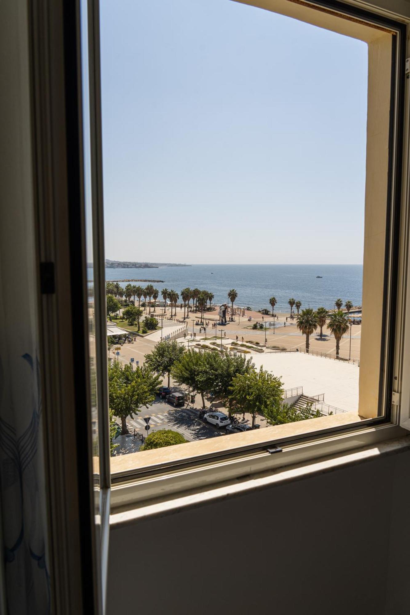 B&B Vistamare Civitavecchia Ngoại thất bức ảnh